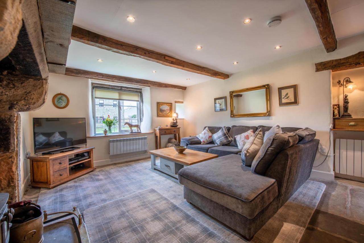 Westside Cottage: Yorkshire Dales Pet-Friendly Retreat Newby  Exterior photo