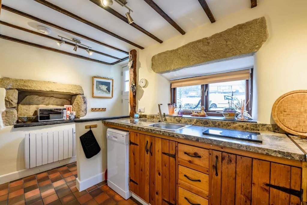 Westside Cottage: Yorkshire Dales Pet-Friendly Retreat Newby  Exterior photo