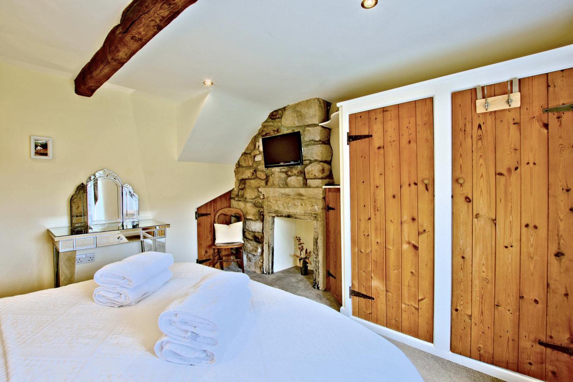 Westside Cottage: Yorkshire Dales Pet-Friendly Retreat Newby  Exterior photo