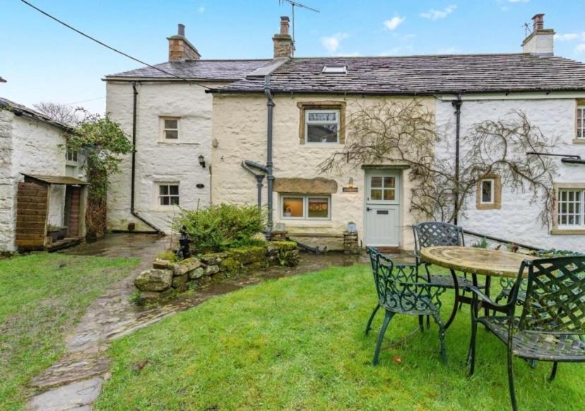 Westside Cottage: Yorkshire Dales Pet-Friendly Retreat Newby  Exterior photo