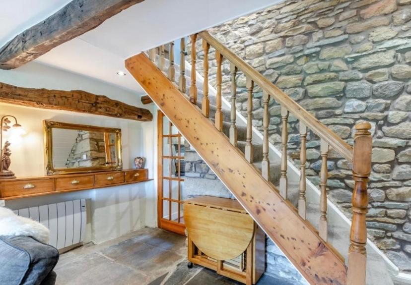 Westside Cottage: Yorkshire Dales Pet-Friendly Retreat Newby  Exterior photo