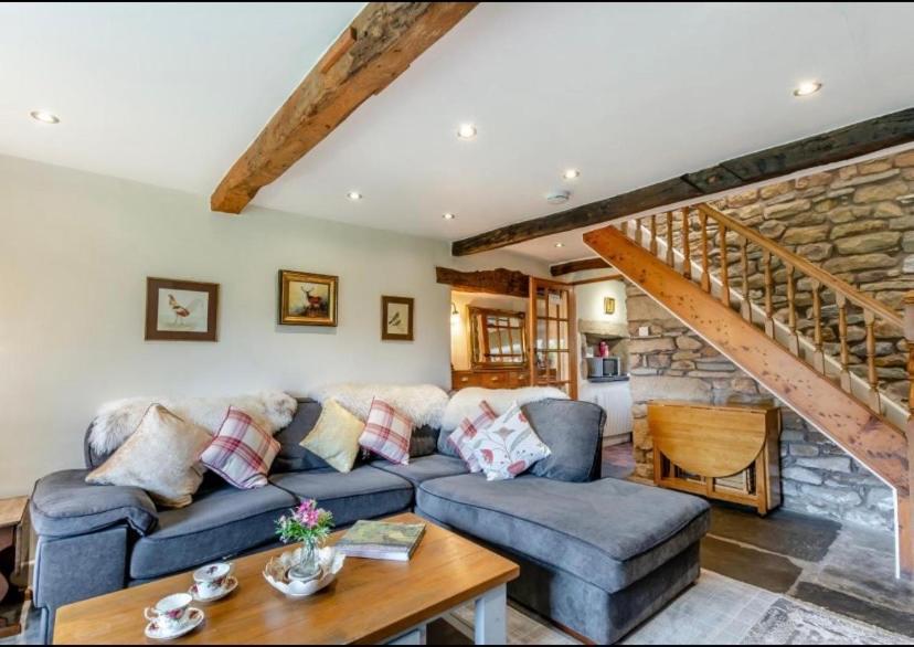 Westside Cottage: Yorkshire Dales Pet-Friendly Retreat Newby  Exterior photo